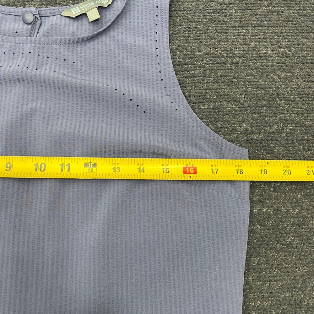 Title Nine Round Trip Romper Blue Perforated Textured‎ Sleeveless Sz M Lacercut - Picture 5 of 6